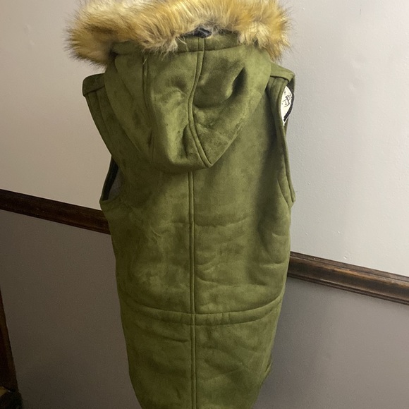 Monkey Ride Parka Vest - Picture 5 of 7
